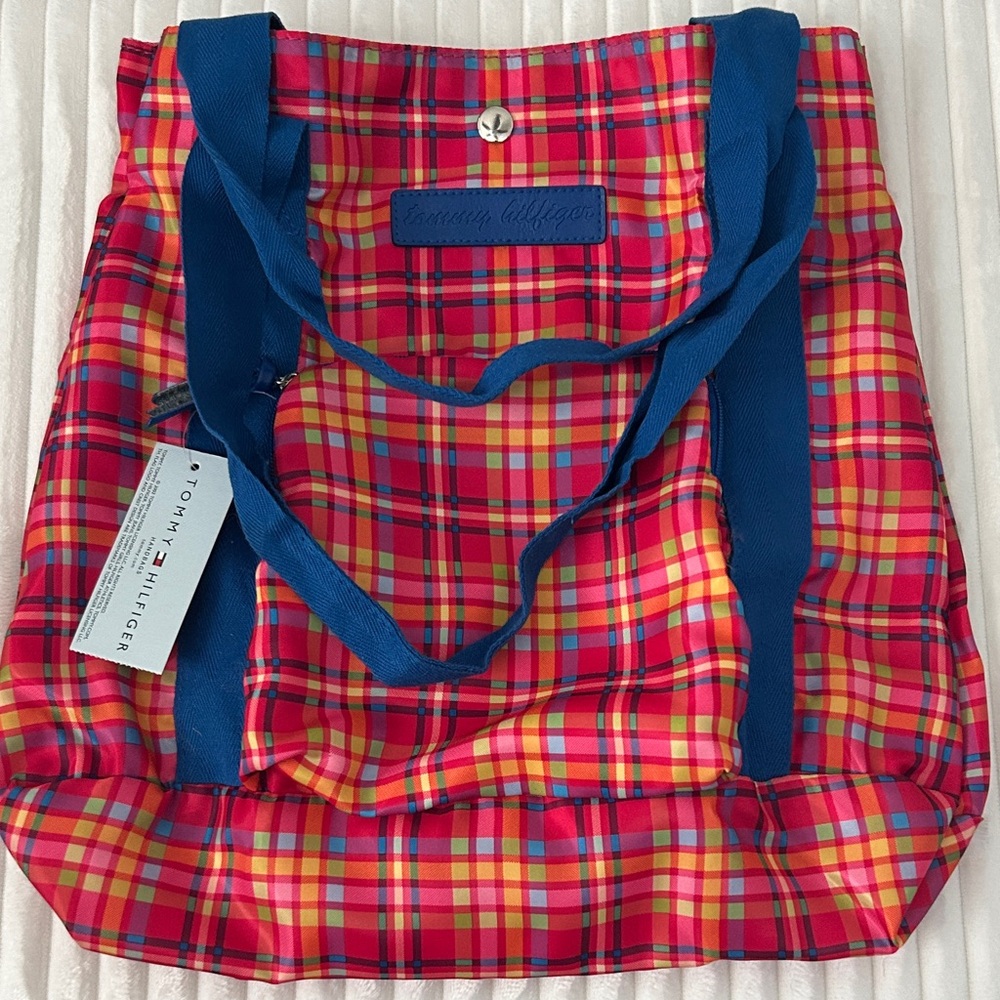 🇺🇸  18"x12" Tommy Hilfiger Vibrant Plaid Foldable Tote